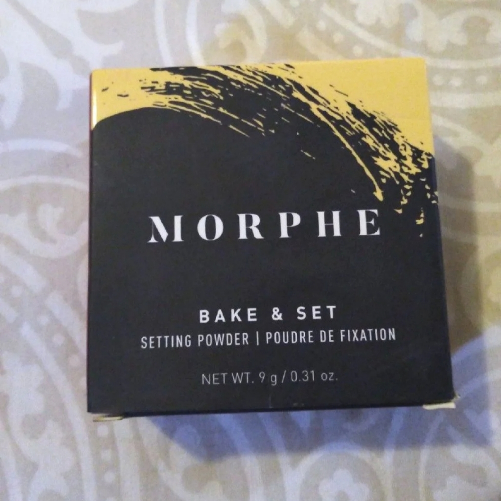 Morphe Bake & Set Setting Powder - Picture 2 of 6